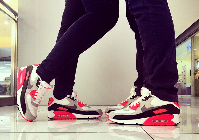 nike air max couple shoes